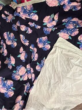 Pink Victoria’s Secret Queen Duvet Navy Floral with Pink & Blue Roses
